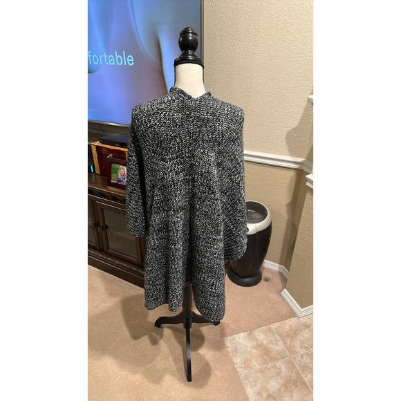 Women’s Soft Surroundings Cardigan  Size OSFA - Picture 2 of 2